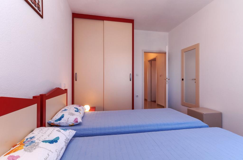 Apartments Jadranka Privlaka  Exterior photo